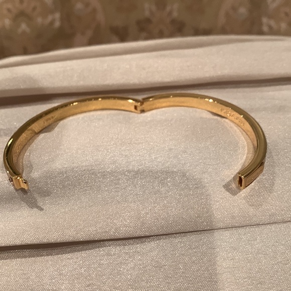 Fabulous Coach Bracelet - Picture 8 of 10